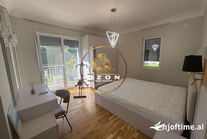 Shtepi me qera Apartament ne Tirane, 2+1, Mobilimi E mobiluar, Pagesa 1,500  Euro.