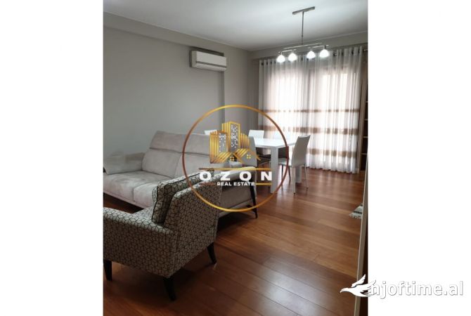 Shtepi me qera 3+1 ne Tirane - 1,100 Euro