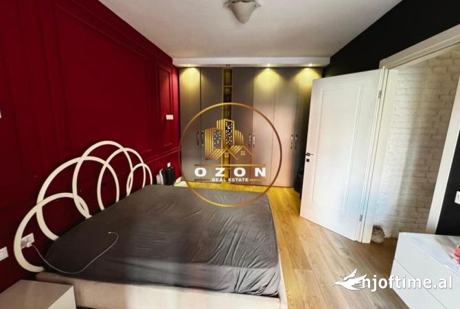 Shtepi ne shitje Apartament ne Tirane, 1+1, Mobilimi E mobiluar, Pagesa 200,000  Euro.