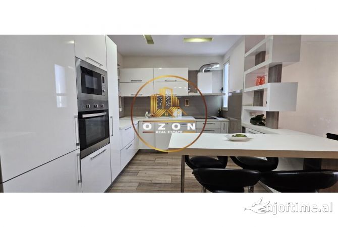 Shtepi me qera 3+1 ne Tirane - 1,200 Euro