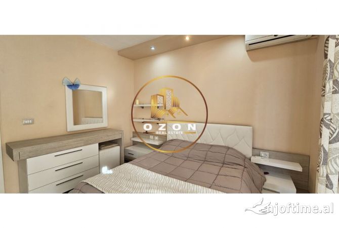 Shtepi me qera Apartament ne Tirane, 3+1, Mobilimi E mobiluar, Pagesa 1,200  Euro.