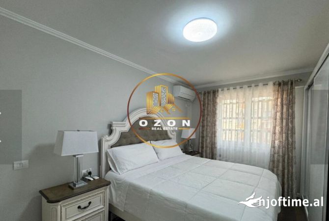 Shtepi ne shitje Apartament ne Tirane, 2+1, Mobilimi E mobiluar, Pagesa 280,000  Euro.