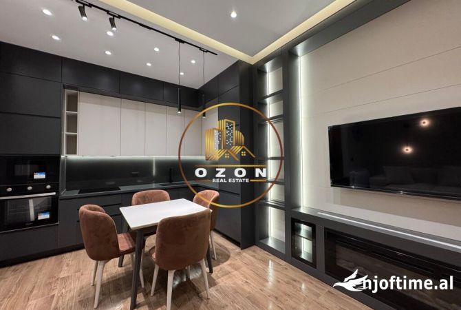 Shtepi me qera 1+1 ne Tirane - 900 Euro