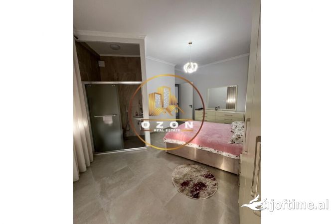 Shtepi me qera 2+1 ne Tirane - 1,700 Euro