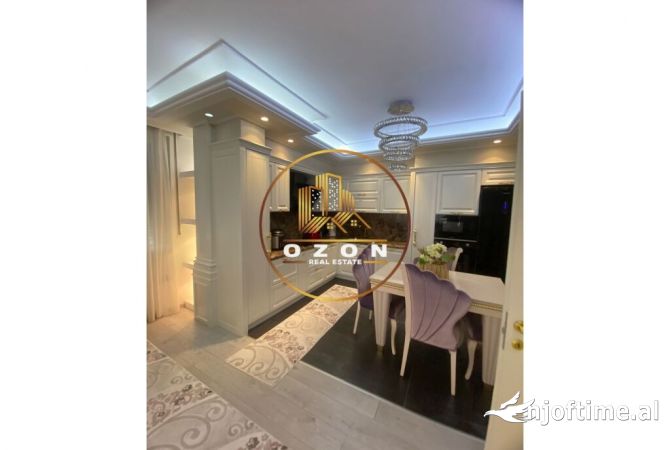 Shtepi ne shitje 3+1 ne Tirane - 265,000 Euro