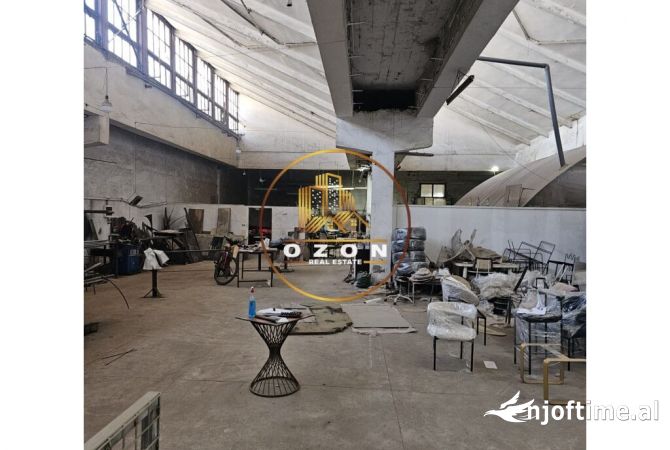 Magazine per Qira prane Komisariatit Policise Kombinat!