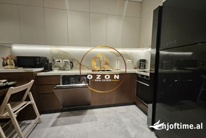 Shtepi me qera 2+1 ne Tirane - 1,000 Euro