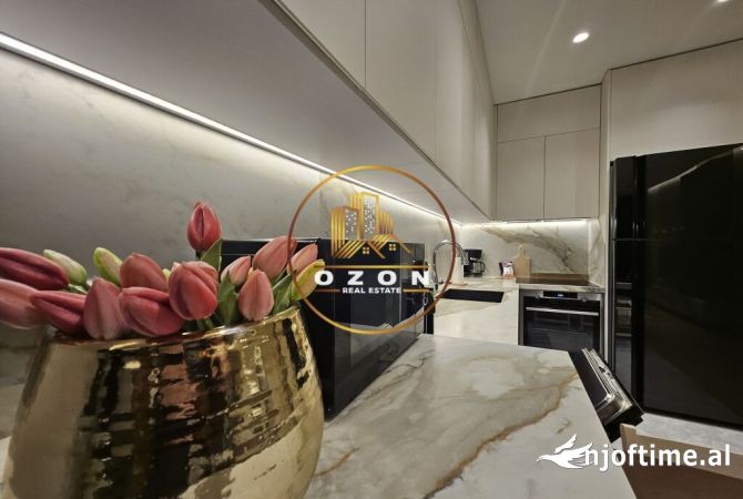 Shtepi me qera Apartament ne Tirane, 2+1, Mobilimi E mobiluar, Pagesa 1,000  Euro.