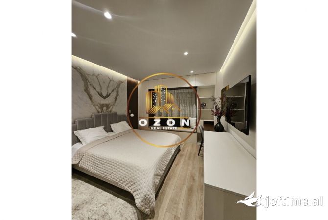 Shtepi me qera Apartament ne Tirane, 2+1, Mobilimi E mobiluar, Pagesa 1,000  Euro.