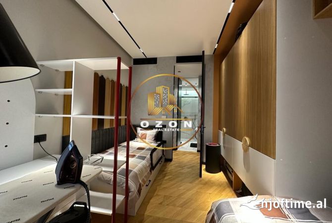 Shtepi ne shitje Apartament ne Tirane, 2+1, Mobilimi E mobiluar, Pagesa 450,000  Euro.