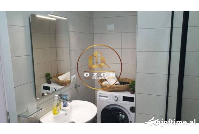 Shtepi me qera Apartament ne Tirane, 2+1, Mobilimi E mobiluar, Pagesa 1,200  Euro.