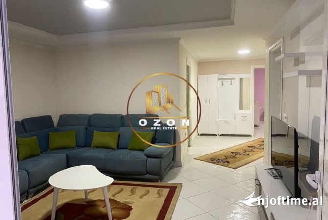 Shtepi me qera 2+1 ne Tirane - 700 Euro