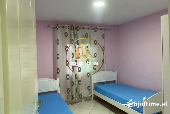 Shtepi me qera Apartament ne Tirane, 2+1, Mobilimi E mobiluar, Pagesa 700  Euro.