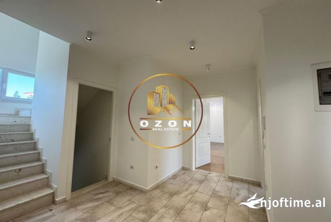 Shtepi ne shitje Apartament ne Tirane, 5+1, Mobilimi Bosh, pa mobiluar, Pagesa 750,000  Euro.