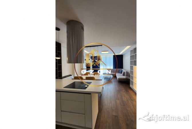 Shtepi me qera 3+1 ne Tirane - 2,500 Euro
