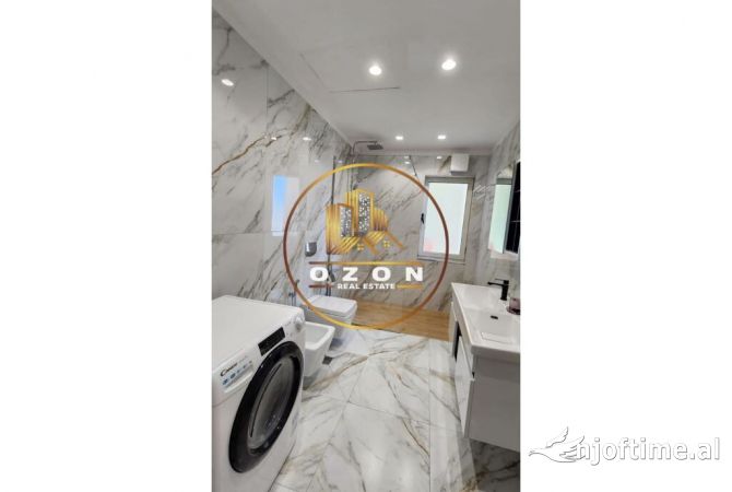 Shtepi me qera Apartament ne Tirane, 3+1, Mobilimi E mobiluar, Pagesa 2,500  Euro.