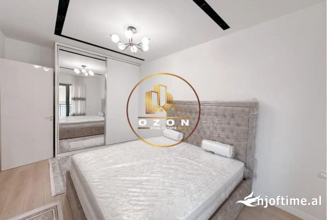 Shtepi me qera Apartament ne Tirane, 3+1, Mobilimi E mobiluar, Pagesa 1,000  Euro.