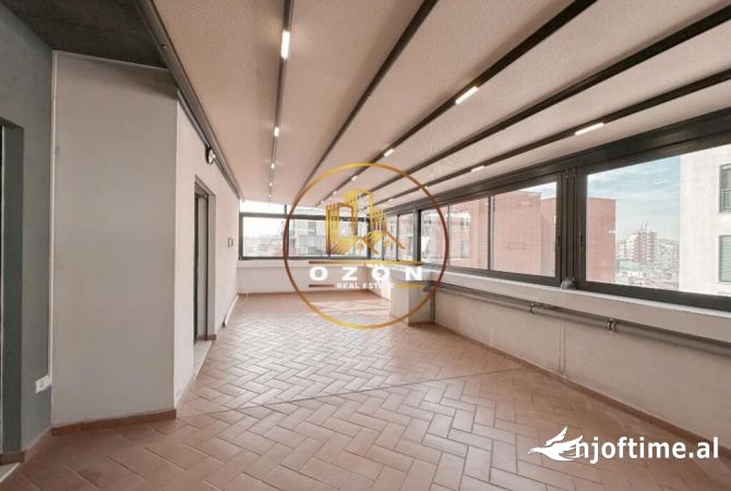 Shtepi me qera Apartament ne Tirane, 3+1, Mobilimi E mobiluar, Pagesa 1,000  Euro.