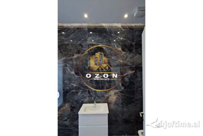 Shtepi me qera Apartament ne Tirane, 2+1, Mobilimi E mobiluar, Pagesa 1,300  Euro.