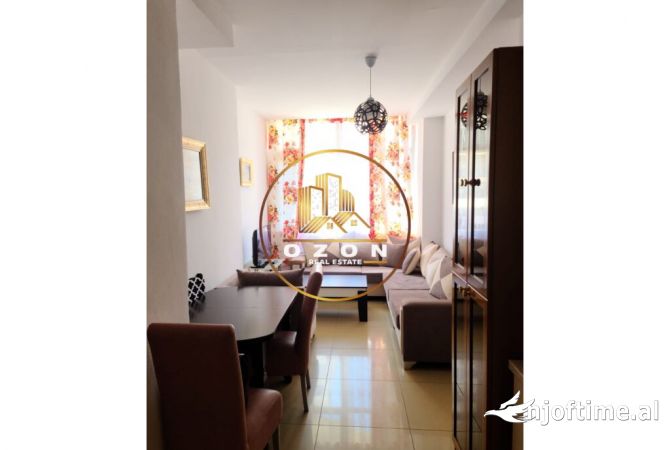 Shtepi ne shitje 2+1 ne Tirane - 175,000 Euro