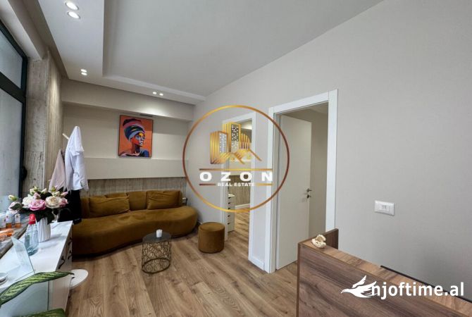 Ambient biznesi ne shitje 1+1 ne Tirane - 8,000 Euro
