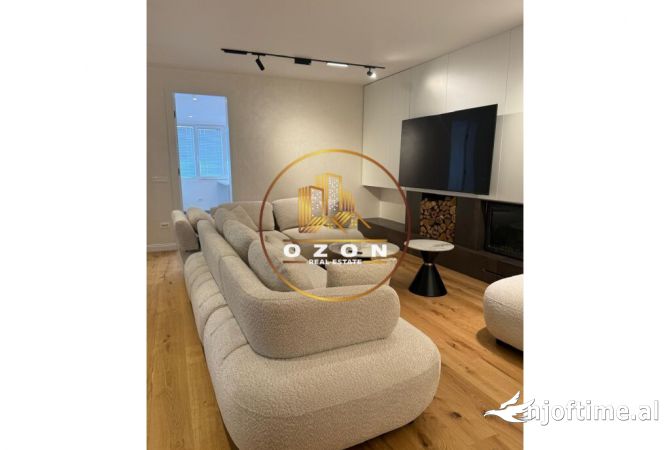 Shtepi ne shitje 3+1 ne Tirane - 700,000 Euro