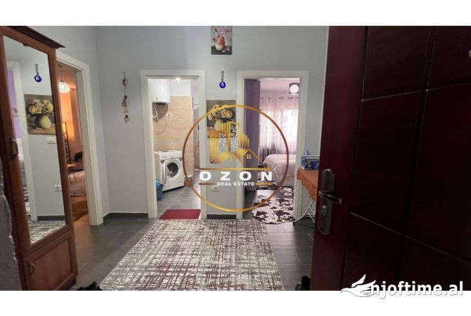 Shtepi ne shitje Apartament ne Tirane, 1+1, Mobilimi E mobiluar, Pagesa 87,000  Euro.