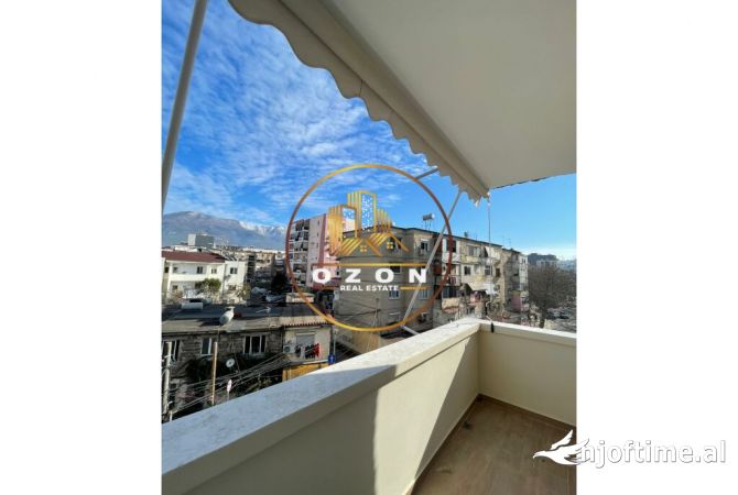 Shtepi me qera 2+1 ne Tirane - 600 Euro