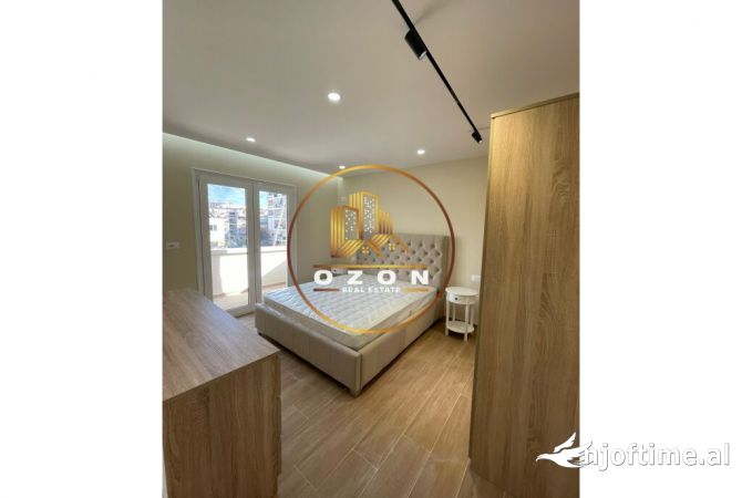 Shtepi me qera Apartament ne Tirane, 2+1, Mobilimi Pjeserisht e mobiluar, Pagesa 600  Euro.