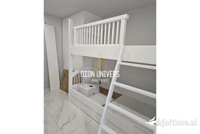 Shtepi ne shitje Apartament ne Vlore, 2+1, Mobilimi E mobiluar, Pagesa 325,000  Euro.