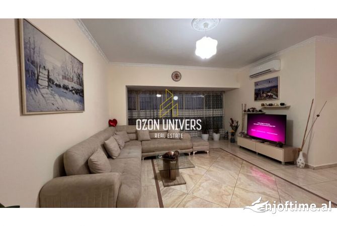 Shtepi ne shitje Apartament ne Tirane, 3+1, Mobilimi E mobiluar, Pagesa 280,000  Euro.