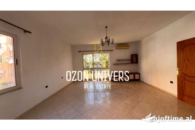 Shtepi me qera 4+1 ne Tirane - 1,100 Euro