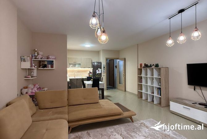 Shtepi ne shitje 1+1 ne Tirane - 232,960 Euro
