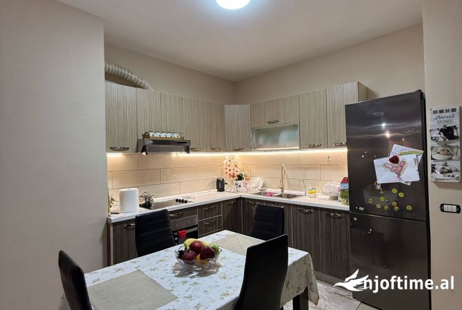 Shtepi ne shitje 1+1 ne Tirane - 232,960 Euro