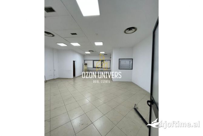 Ambient biznesi me qera 3+1 ne Tirane - 1,700 Euro
