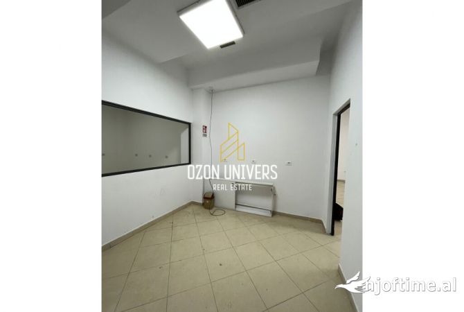 Ambient biznesi me qera 3+1 ne Tirane - 1,700 Euro