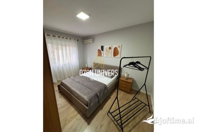 Shtepi me qera Apartament ne Tirane, 1+1, Mobilimi E mobiluar, Pagesa 650  Euro.