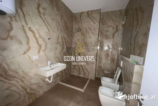 Shtepi me qera Apartament ne Tirane, 2+1, Mobilimi Bosh, pa mobiluar, Pagesa 650  Euro.