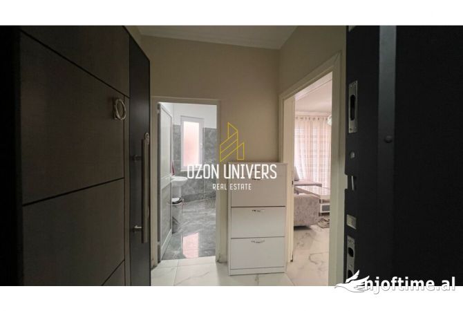 Shtepi ne shitje Apartament ne Durres, 2+1, Mobilimi E mobiluar, Pagesa 150,000  Euro.