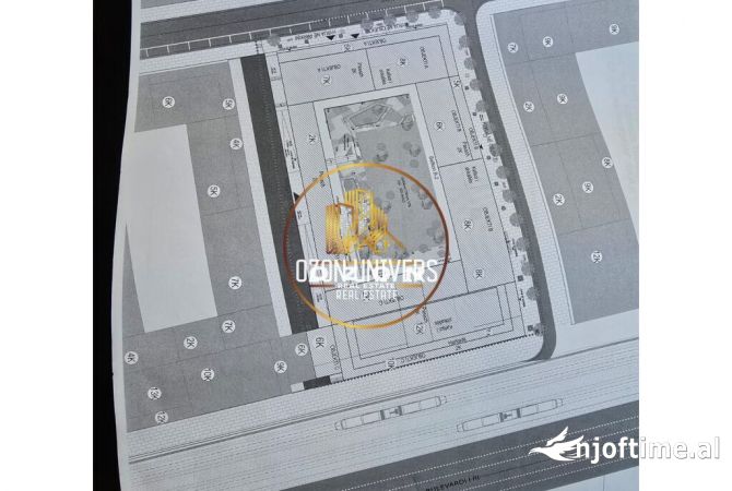 Ambient biznesi ne shitje 3+1 ne Tirane - 223,200 Euro