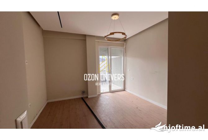 Apartment for sale in Tirana 2+1, Emty