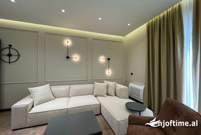 Shtepi me qera 1+1 ne Tirane - 900 Euro