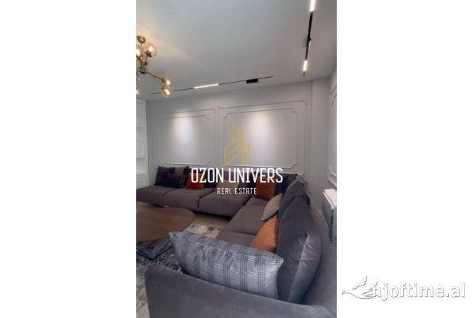 Shtepi me qera 3+1 ne Tirane - 2,400 Euro
