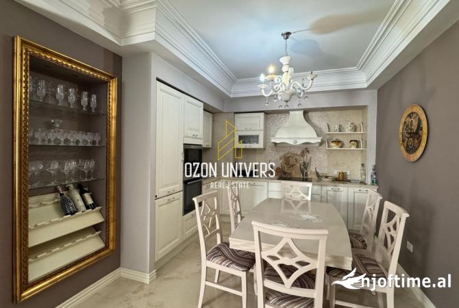 Shtepi ne shitje Apartament ne Tirane, 2+1, Mobilimi E mobiluar, Pagesa 270,000  Euro.