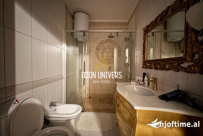 Shtepi ne shitje Apartament ne Tirane, 2+1, Mobilimi E mobiluar, Pagesa 270,000  Euro.