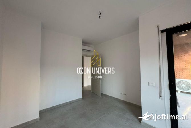 Apartment for rent in Tirana 2+1, Emty