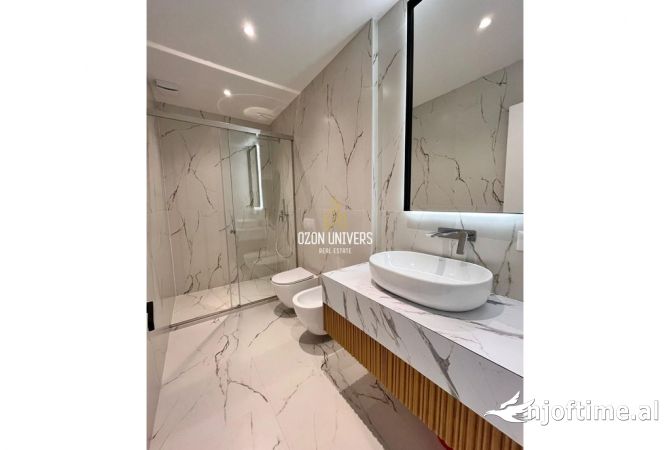 Shtepi me qera Apartament ne Tirane, 1+1, Mobilimi E mobiluar, Pagesa 1,000  Euro.