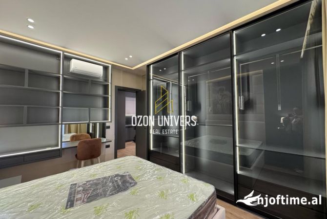 Shtepi me qera Apartament ne Tirane, 1+1, Mobilimi E mobiluar, Pagesa 1,050  Euro.