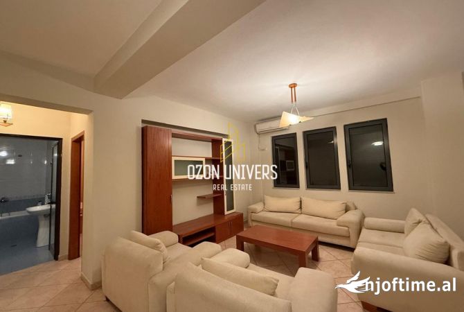 Shtepi me qera 2+1 ne Tirane - 800 Euro