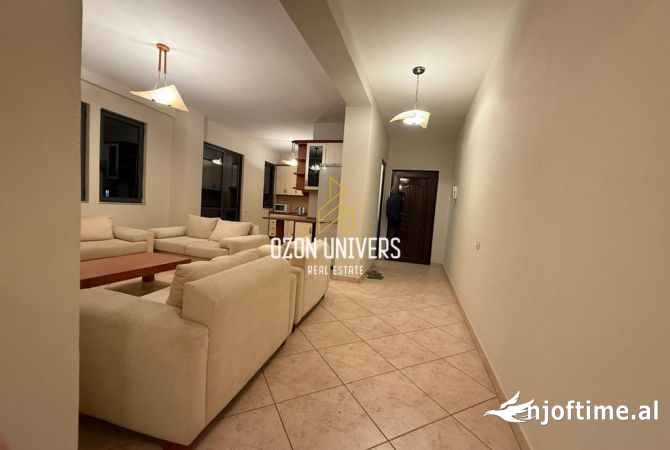 Shtepi me qera 2+1 ne Tirane - 800 Euro
